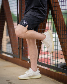  PERFORMANCE SHORTS